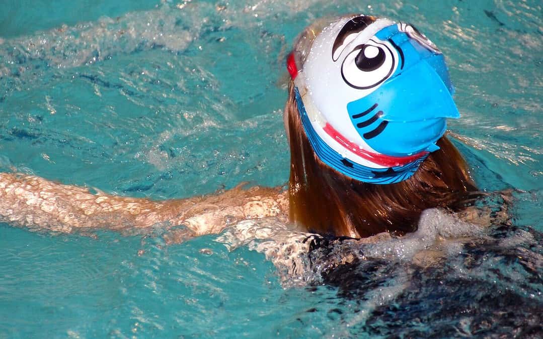 Schwimmenlernen im Container