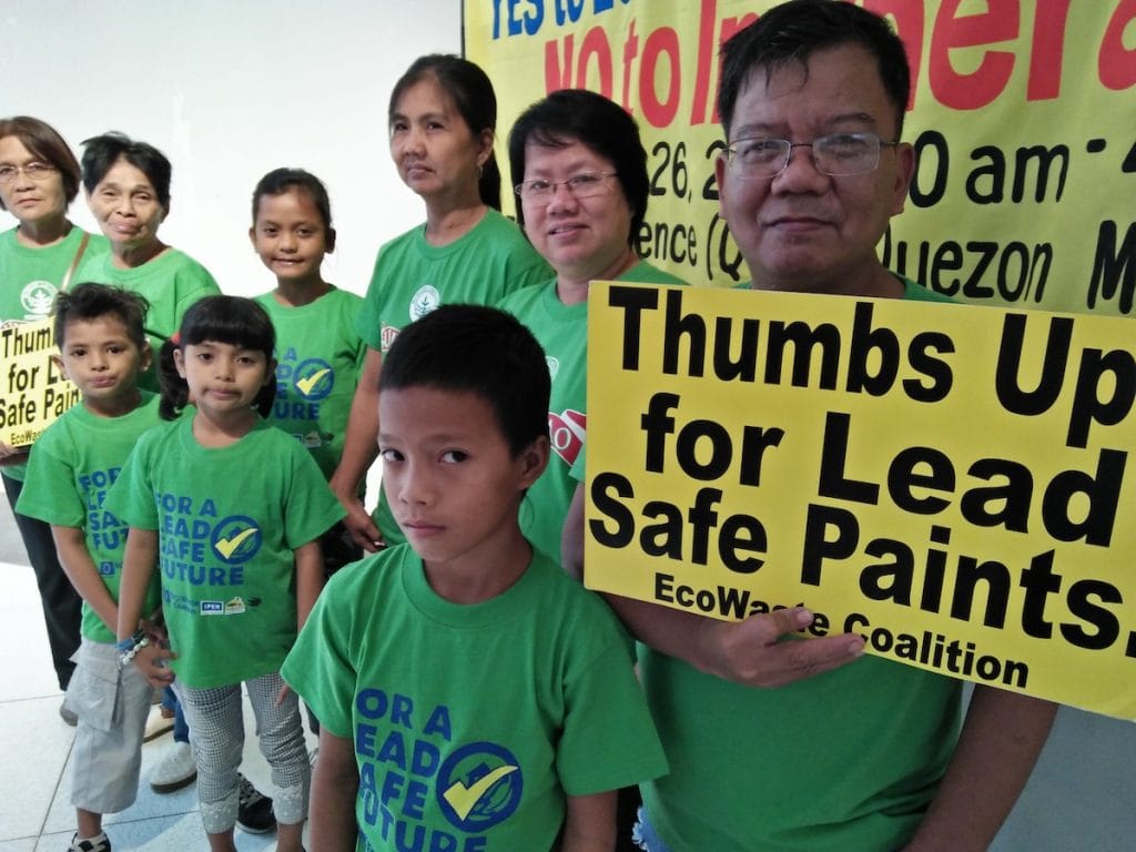 Bleisichere Farben in Philippinen für mehr Kinderschutz - EcoWaste Coalition