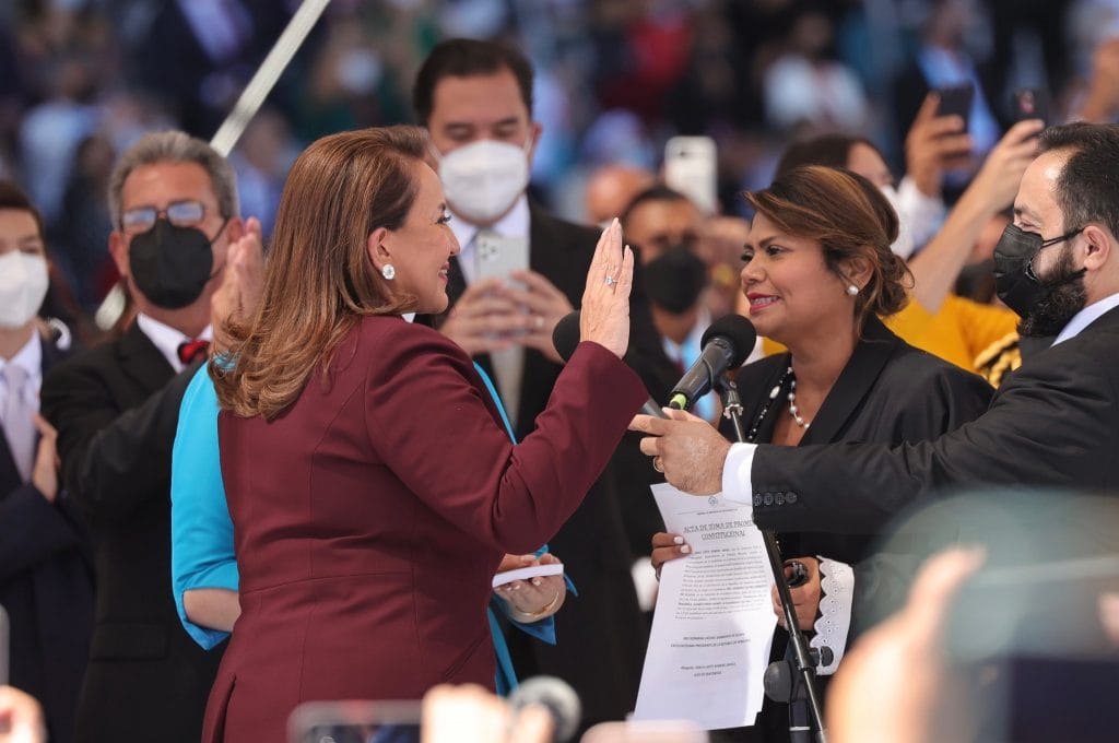 Xiomara Castro bei ihrer Vereidigung zur Präsidentin am 27. Januar. Die erste Frau an der Spitze von Honduras ist Hoffnungsträgerin für große Veränderungen.