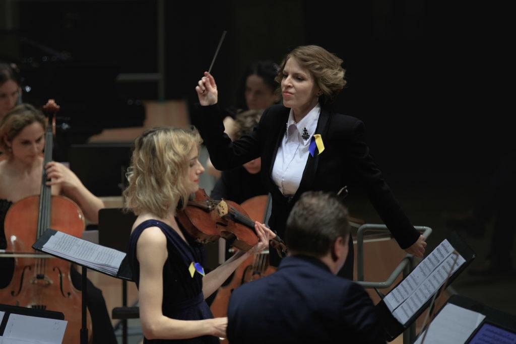 Mit einem gefeierten Exilorchester und Musikunterricht für geflüchtete Kinder macht die Plattform Mriya ukrainische Kultur erlebbar.
