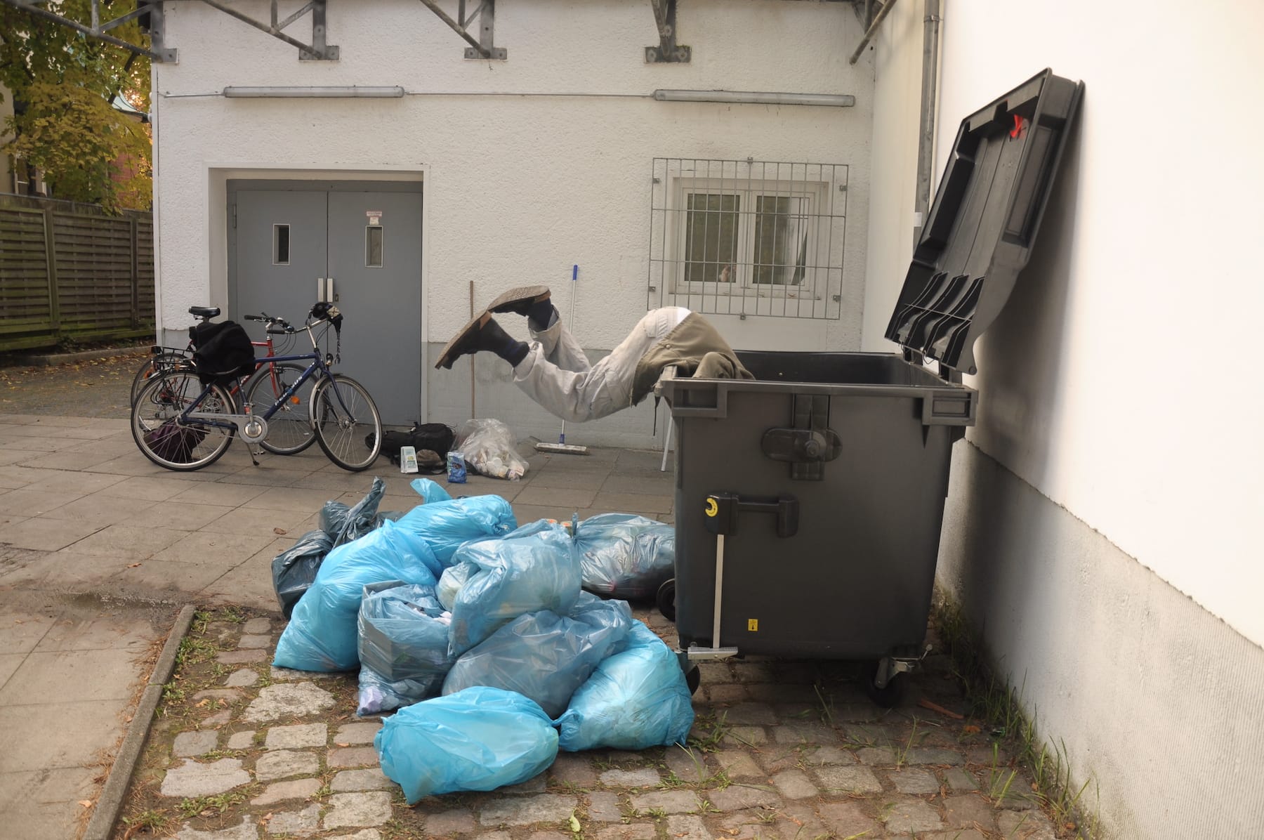 Containern (c) Raphael Fellmer