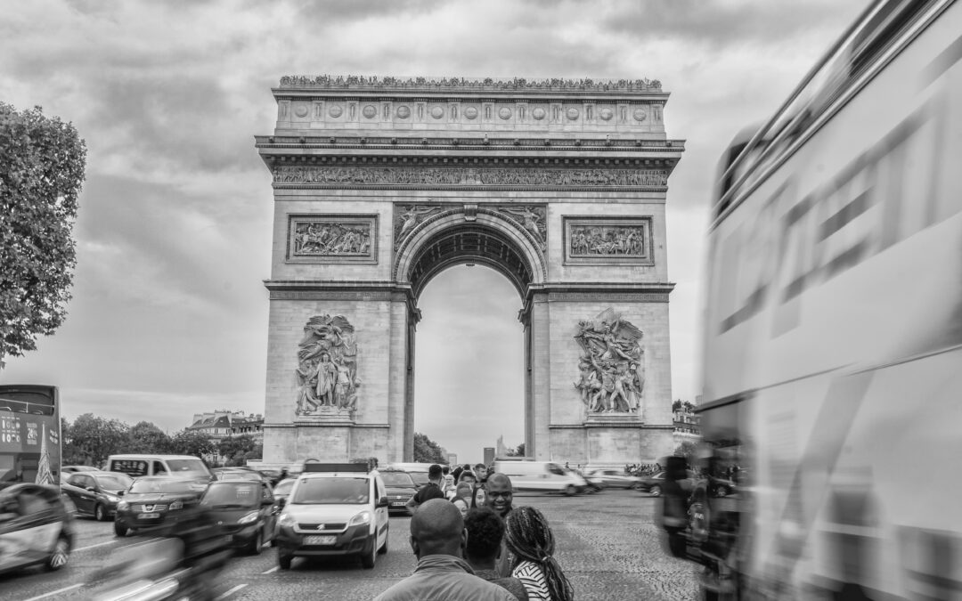 Paris: Weniger Parkgebühren für kleine Autos