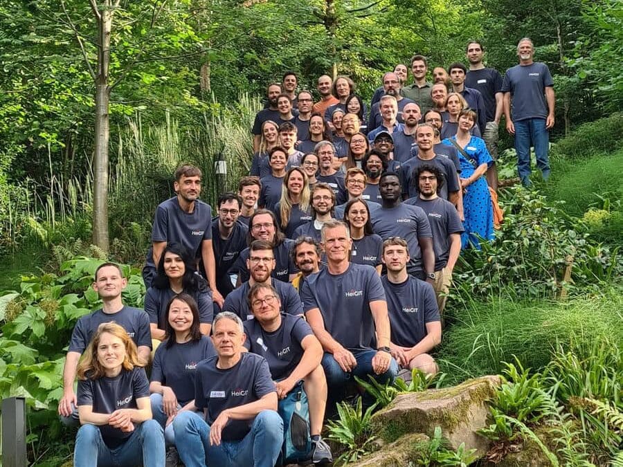 retreat team photo Kirsten von Elverfeldt edited