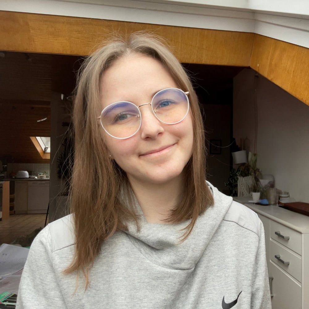 Laura Eimer - Laura Eimer