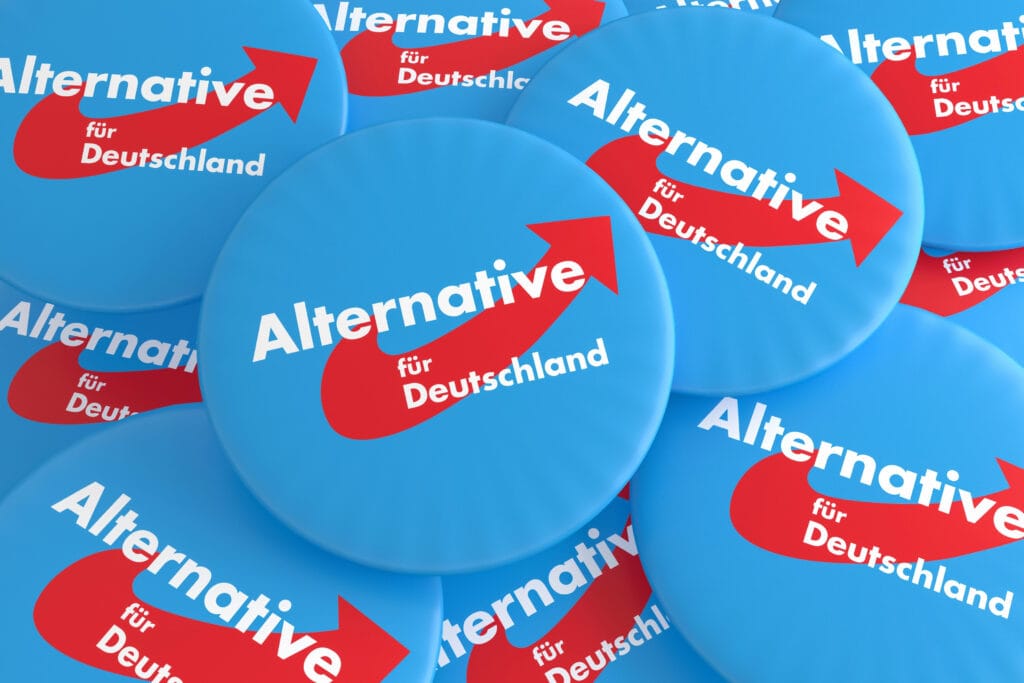 AfD verliert Markenrechte an Logo und Namenskürzel. Credits: https://depositphotos.com/de/editorial/german-election-politics-badges-concept-pile-of-afd-buttons-3d-illustration-226483036.html