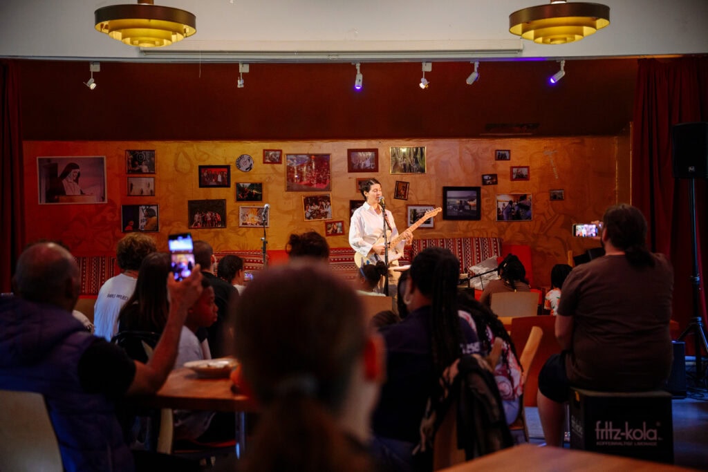 Foto Gregor Fischer Hummustopia CafeNova 20250716 050