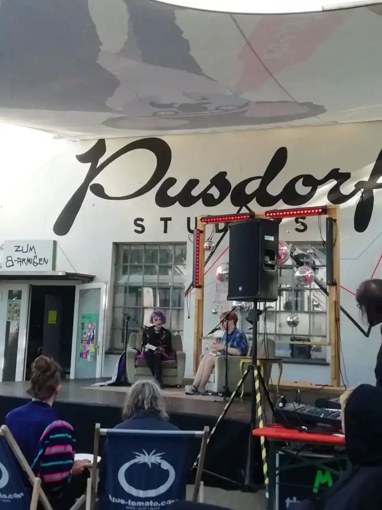 photo 2023 11 06 22 29 03