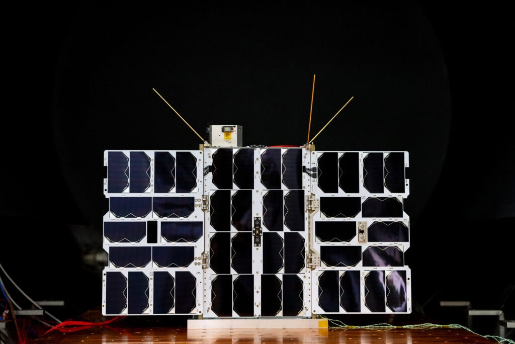 satellite lemu nge thermal vaccum chamber