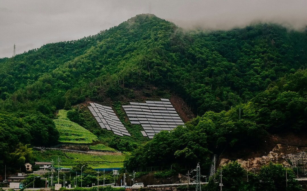 Solar überholt Kohle in China, weniger Billigpakete nach Mini-Zoll
